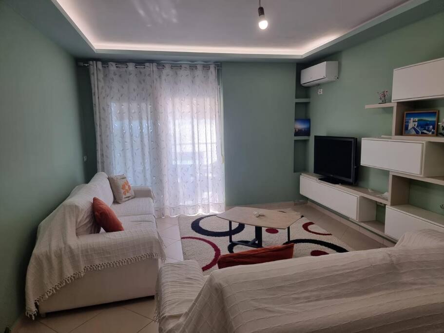 Two Suns Apartament Sarande Ngoại thất bức ảnh