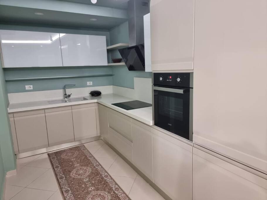 Two Suns Apartament Sarande Ngoại thất bức ảnh